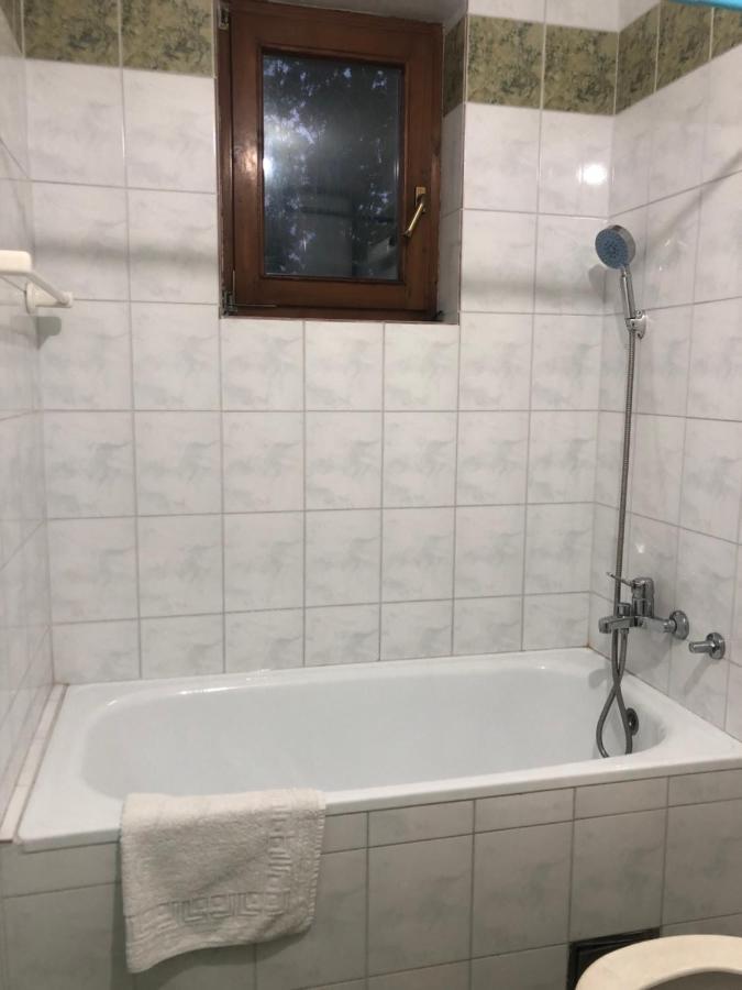 Apartman Djina Vrnjacka Banja Exterior photo